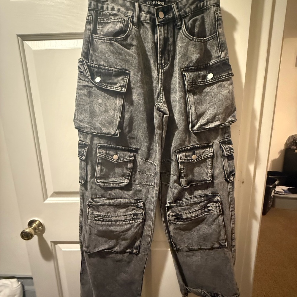 Women’s Gray FN Cargo Pants